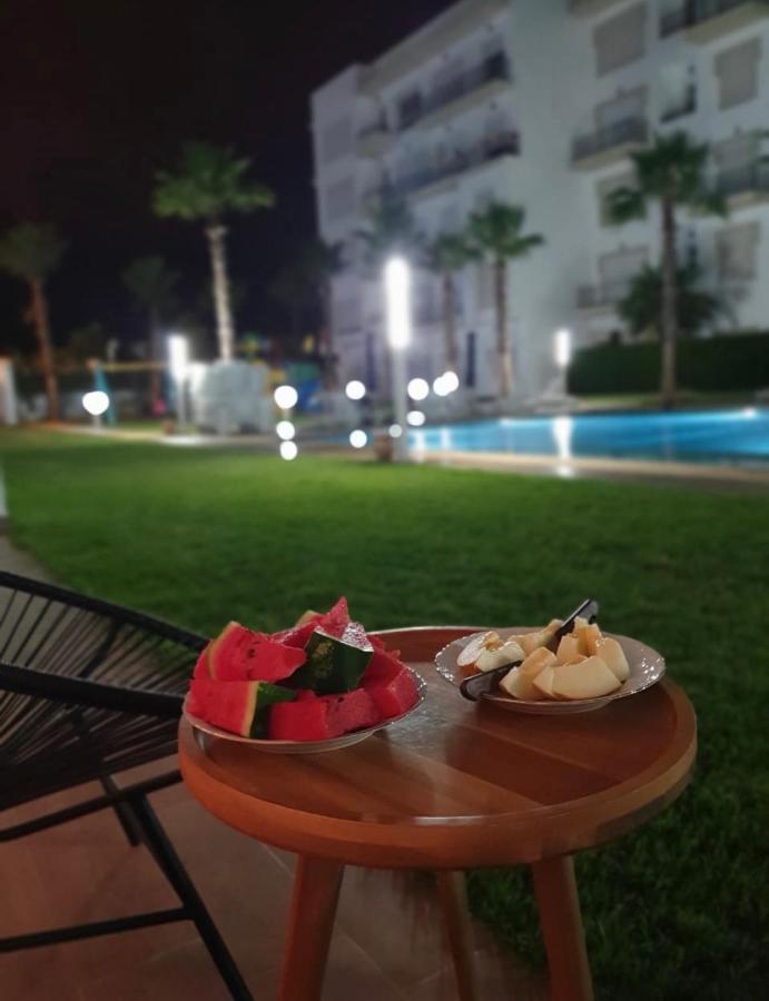 Apparemment De Luxe Vue Piscine Apartment Bouznika Bagian luar foto